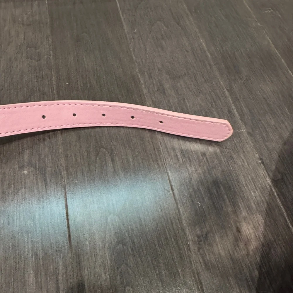 NWOT Female Dog Pet Stylish Pink Bandana Dog Collar for Medium to Large Dog